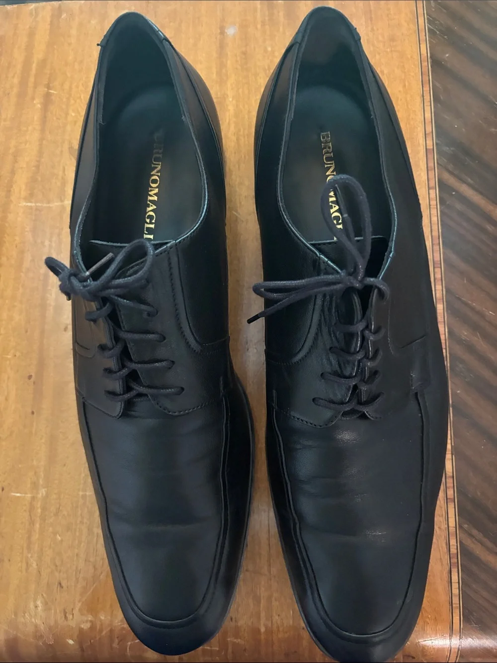 Bruno Magli Black Leather Lace-Up Oxfords